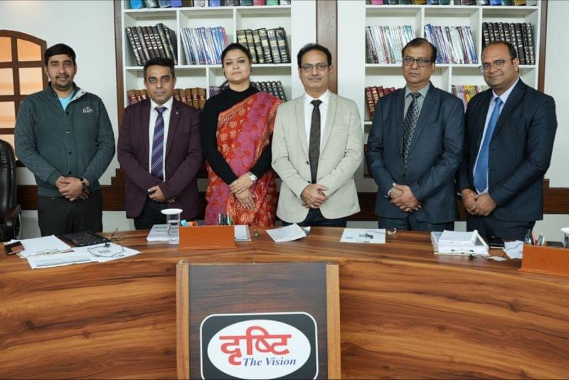 Drishti IAS Drishti IAS Indore photo 5